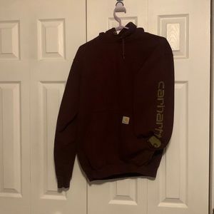 Burgundy carhartt hoodie